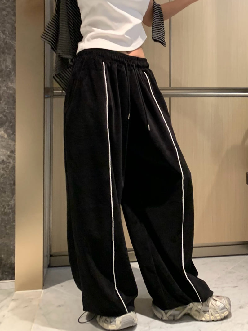 Badcalm - Korean Women Fashion - #momslook - Piping Velour Pants - 9