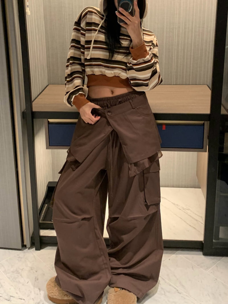 Badcalm - Korean Women Fashion - #momslook - Bronze Stripe Sweatshirt - 10