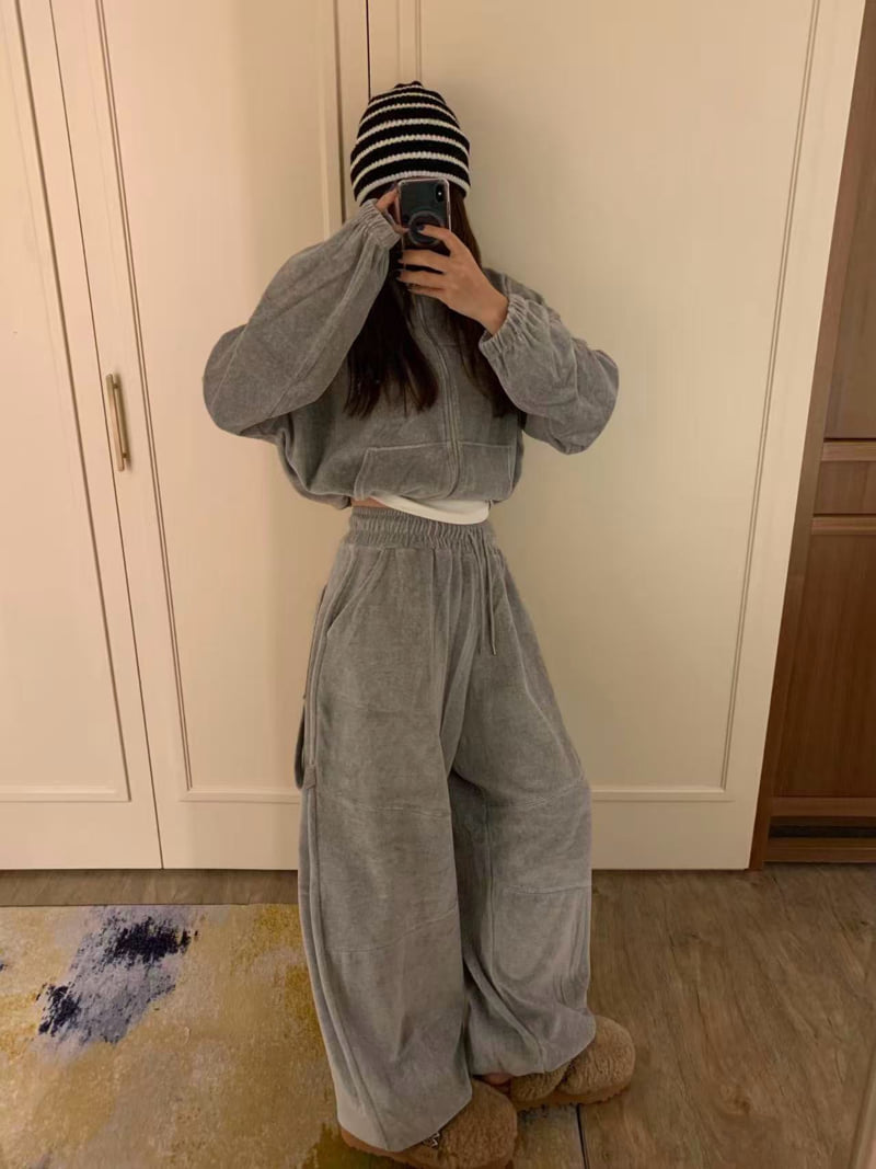 Badcalm - Korean Women Fashion - #romanticstyle - Velour Jogger Pants - 8