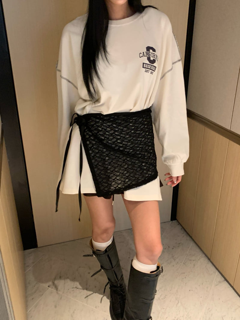 Badcalm - Korean Women Fashion - #thelittlethings - Base Fleece Embroidery Tee - 2
