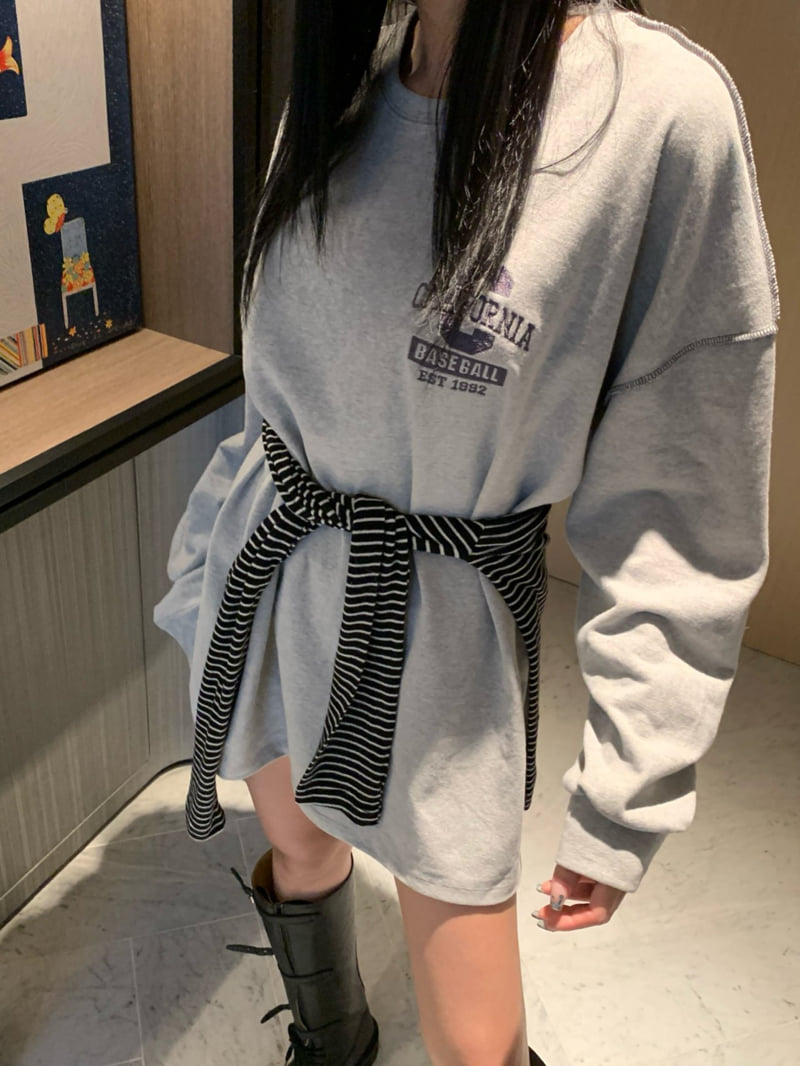 Badcalm - Korean Women Fashion - #womensfashion - Base Fleece Embroidery Tee - 10