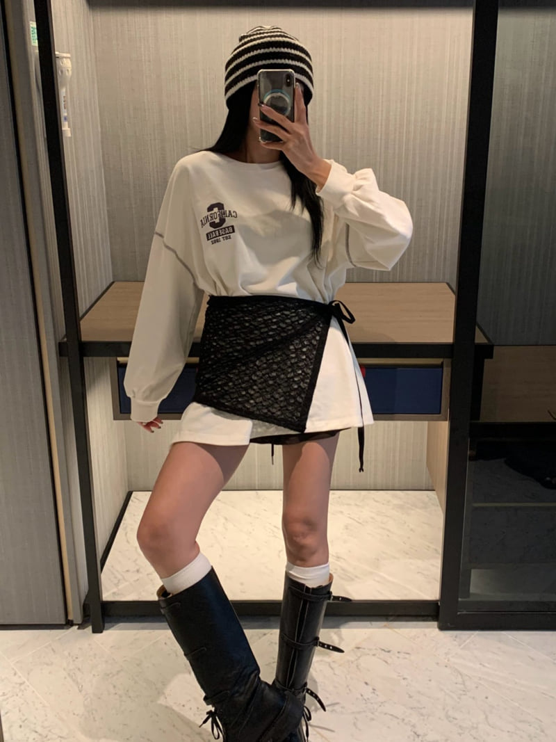 Badcalm - Korean Women Fashion - #womensfashion - Daisy Fleece Wrap Skirt - 9