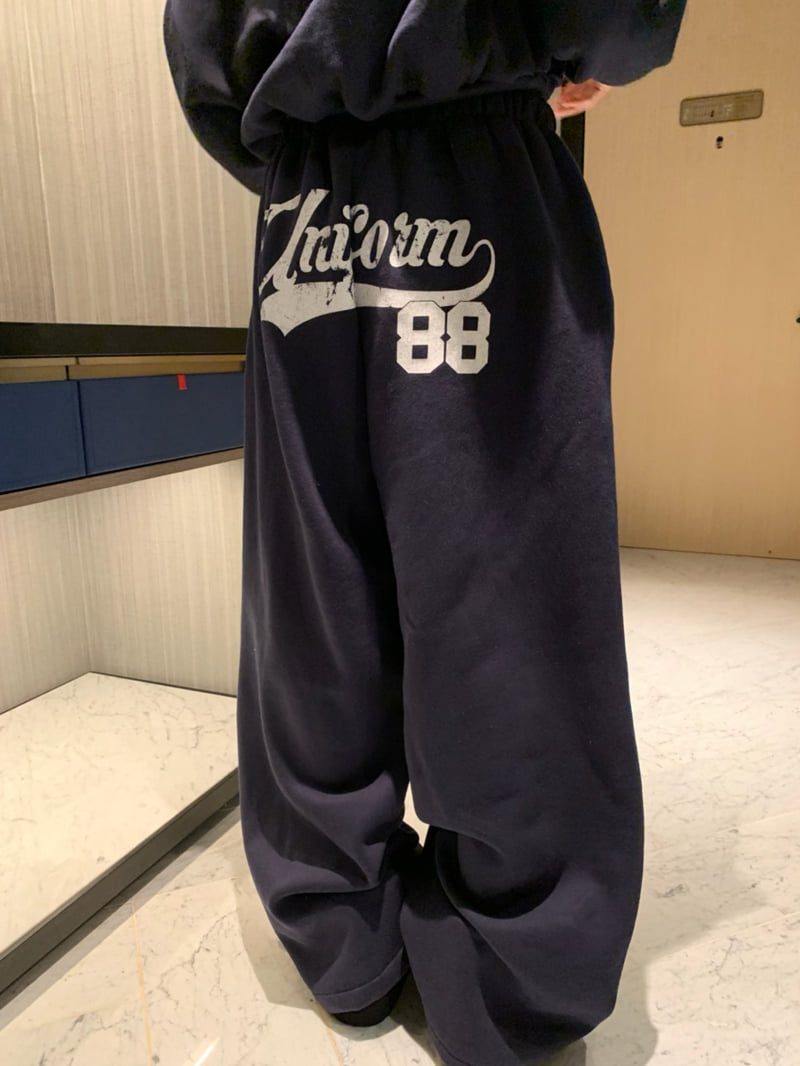 Badcalm - Korean Women Fashion - #womensfashion - 88 Fleece Loose Pants - 5