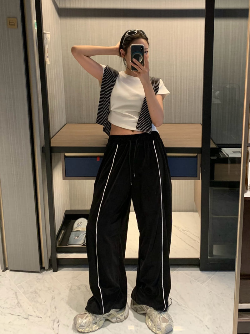 Badcalm - Korean Women Fashion - #womensfashion - Piping Velour Pants - 10