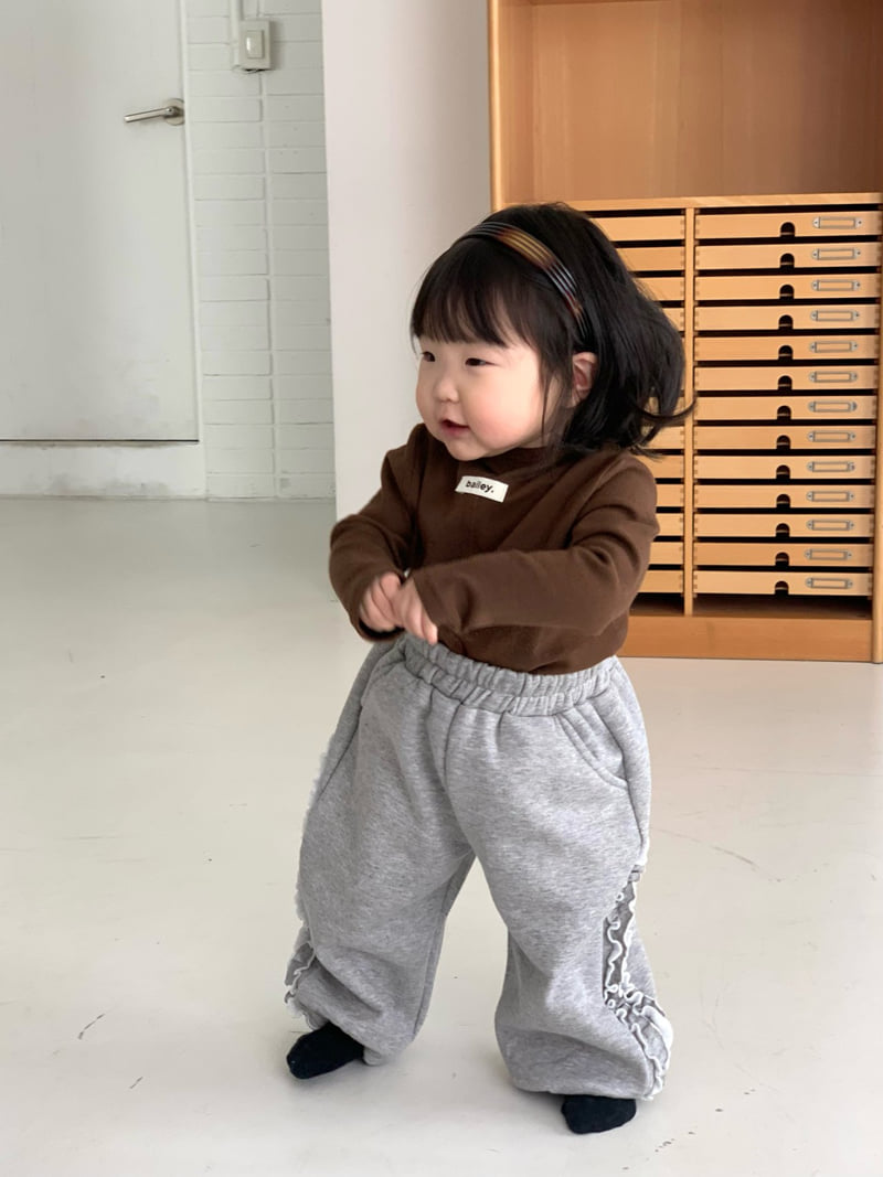 Bailey - Korean Children Fashion - #designkidswear - Two Hearts Frill Pants - 10