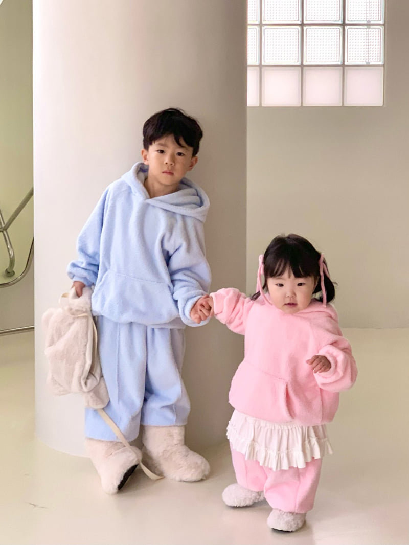 Bailey - Korean Children Fashion - #fashionkids - Fuzzy Jogger Pants - 9