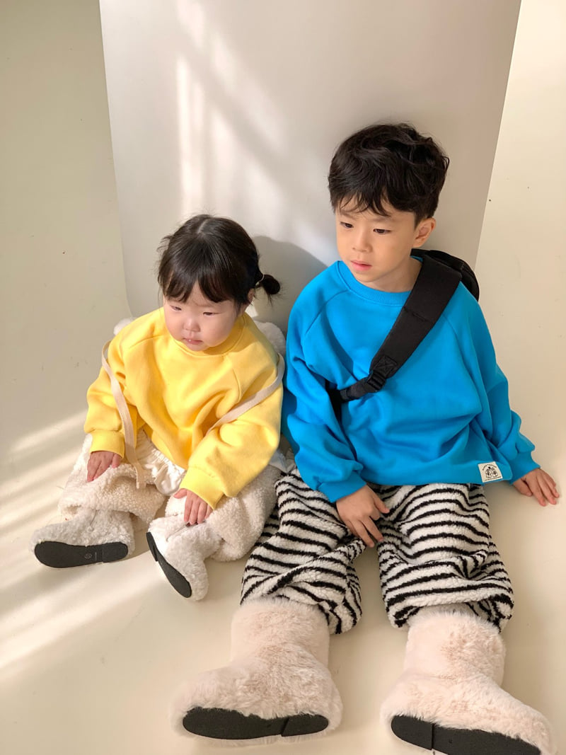Bailey - Korean Children Fashion - #littlefashionista - Lollipop Sweatshirt