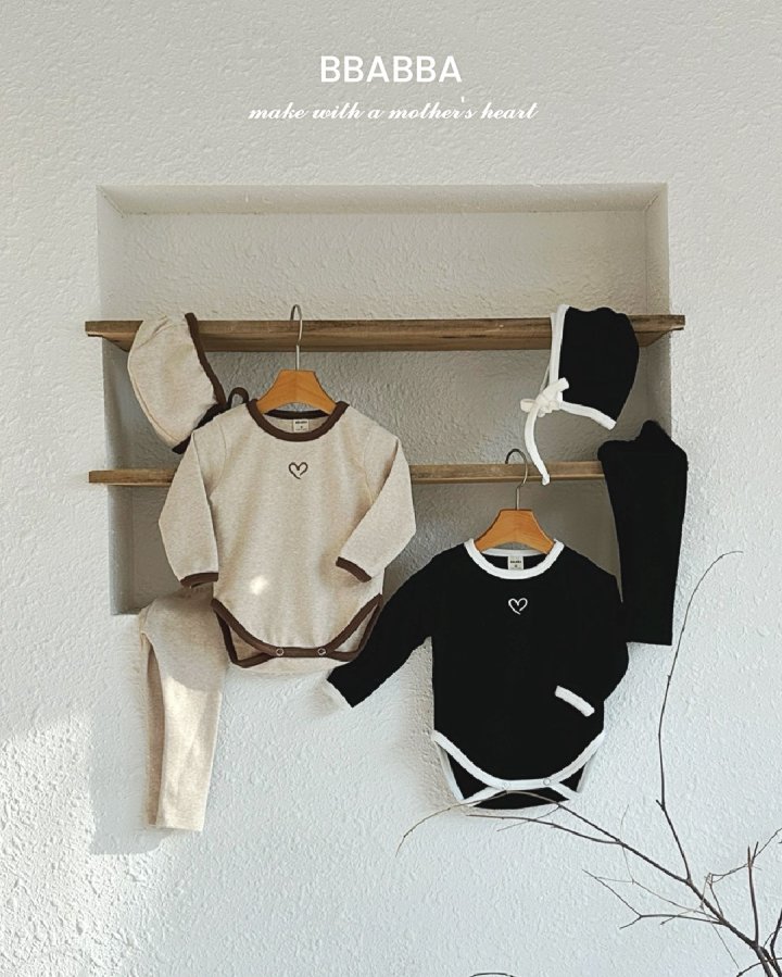 Bbabba - Korean Baby Fashion - #babyootd - Heart Embroidery Peach Fleece Suit Set (set of 3)