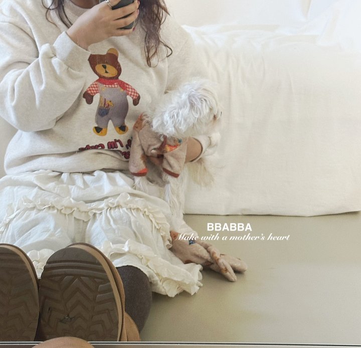 Bbabba - Korean Women Fashion - #shopsmall - Fleece Winter Bear Sweatshirt (Mom) - 9