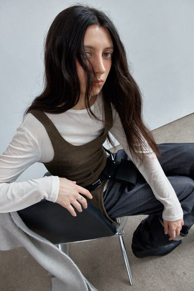 Better - Korean Women Fashion - #momslook - Carly Velvet Tee - 11