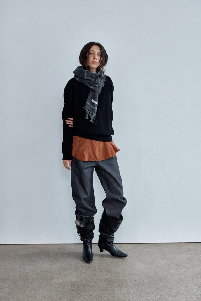 Better - Korean Women Fashion - #momslook - Roll-Up Raw Denim Pants - 4