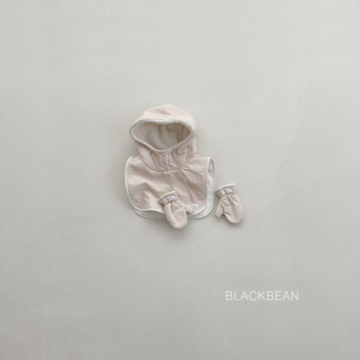 Baba Padding Gloves by Black Bean for Child - view 7