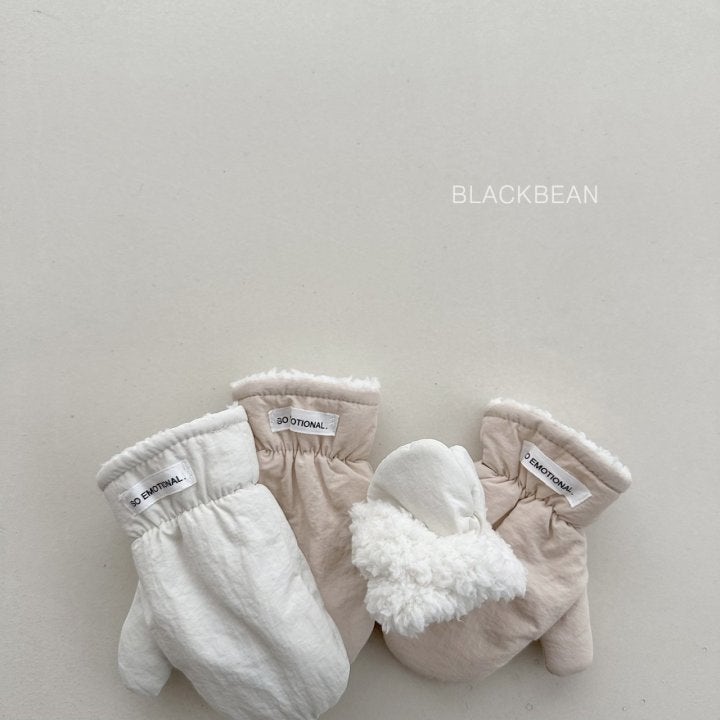Baba Padding Gloves by Black Bean for Child - view 10