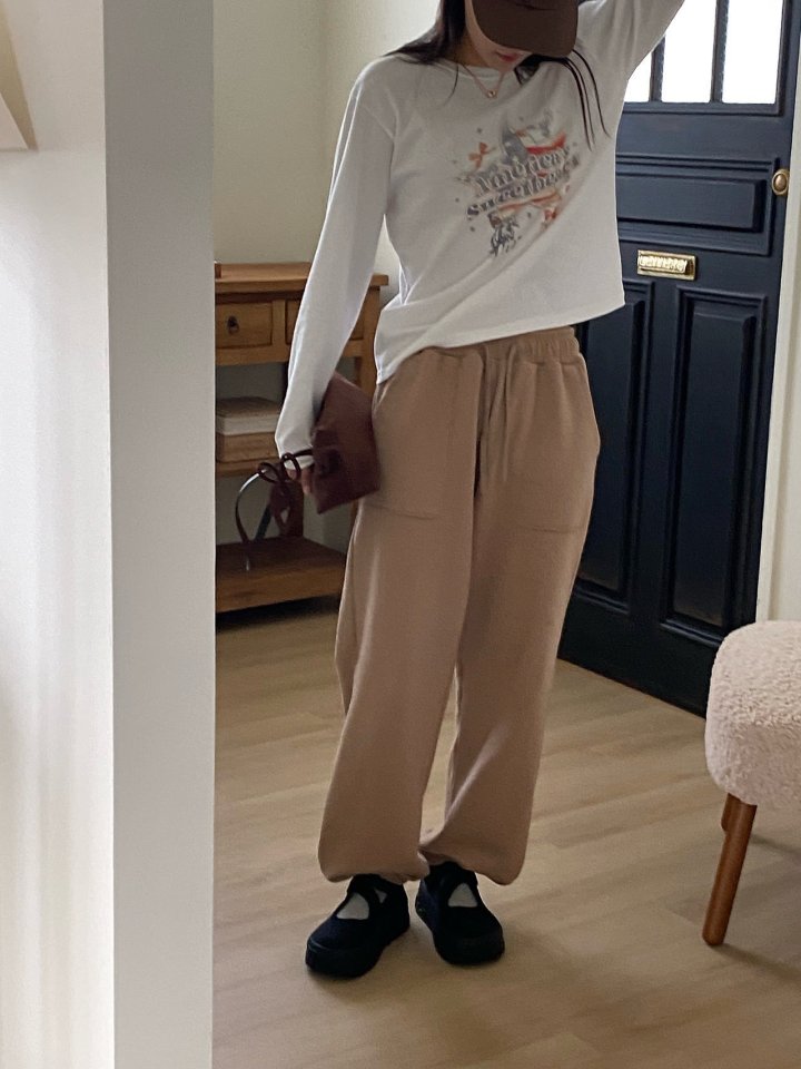 Diana - Korean Women Fashion - #romanticstyle - Square Jogger Pants