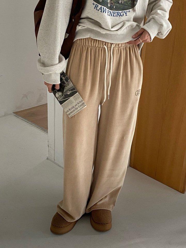 Diana - Korean Women Fashion - #vintageinspired - Sand Velour Pants