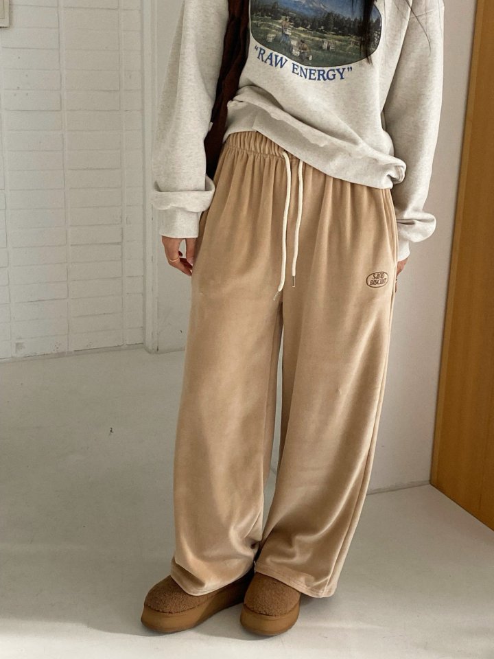 Diana - Korean Women Fashion - #vintagekidsstyle - Sand Velour Pants - 2