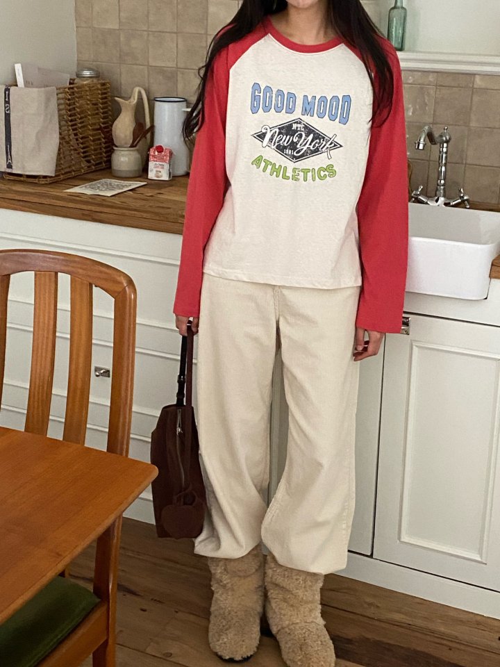 Diana - Korean Women Fashion - #momslook - Mood Raglan Tee - 4