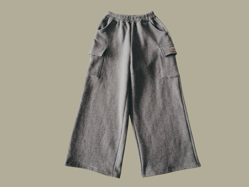 Dore Dore - Korean Children Fashion - #fashionkids - Label Fleece Bread Pants - 5