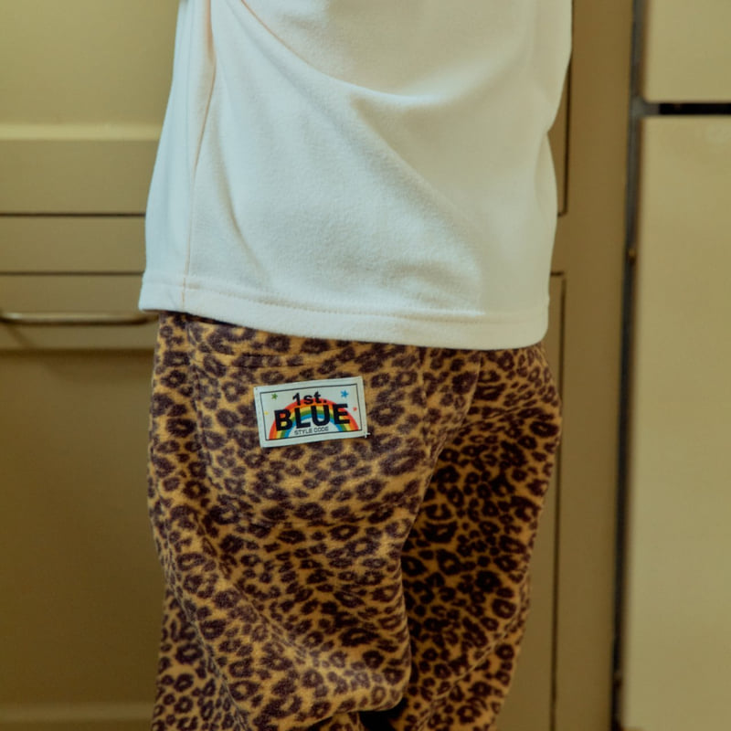 Firstblue - Korean Children Fashion - #Kfashion4kids - Leopard Fleece Pants - 7