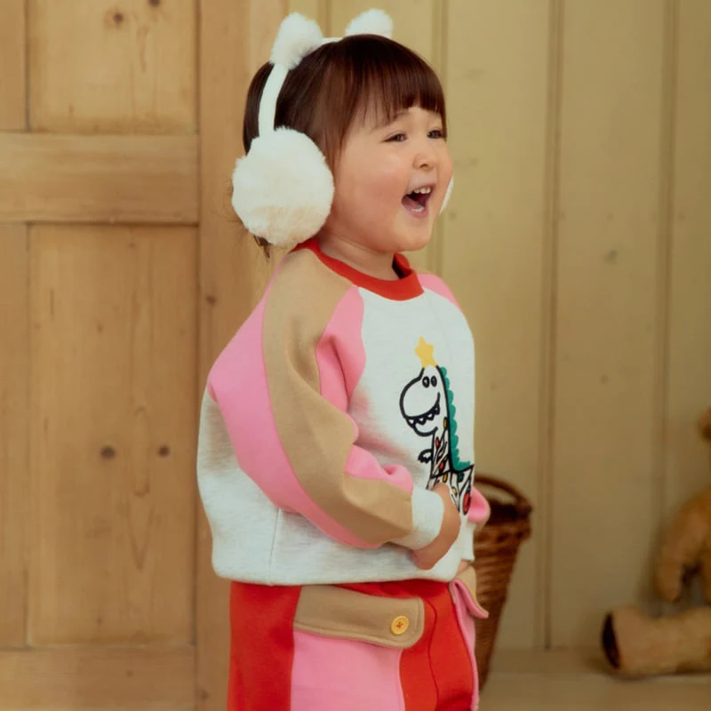 Firstblue - Korean Children Fashion - #childrensboutique - Santa Dino Raglan Tee - 7