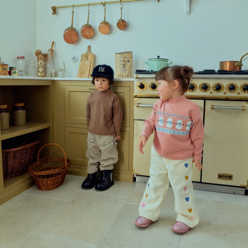 Firstblue - Korean Children Fashion - #kidsstore - Heart Embroidery Corduroy Pants - 11
