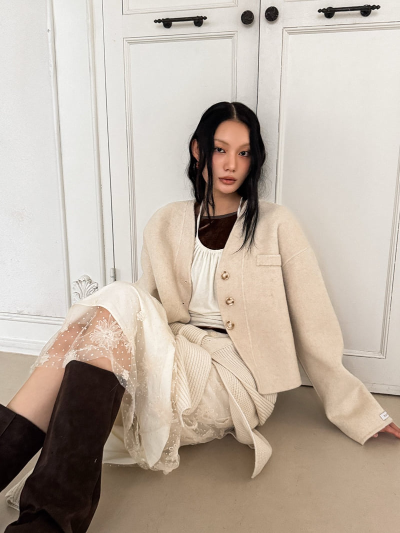 Foundation - Korean Women Fashion - #momslook - Woolly Handmade Short Jacket - 3