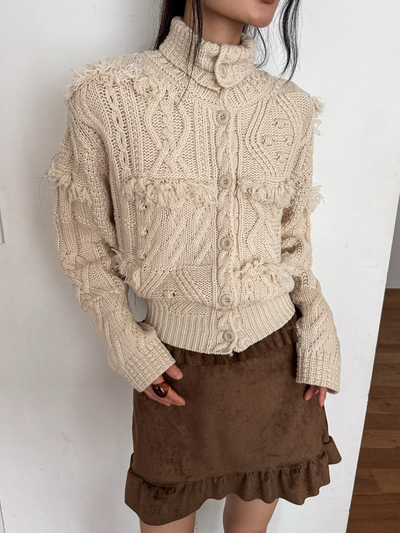 Foundation - Korean Women Fashion - #momslook - Forming Tassel Cardigan - 5