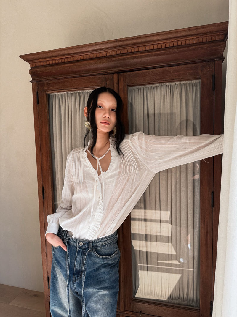 Foundation - Korean Women Fashion - #shopsmall - Lea Pintuck Blouse - 8