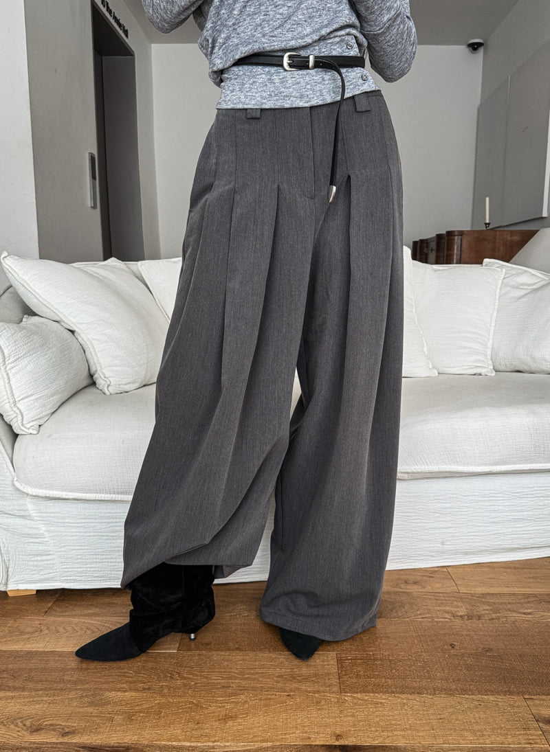 Foundation - Korean Women Fashion - #thatsdarling - Maid Pleated Pants - 4