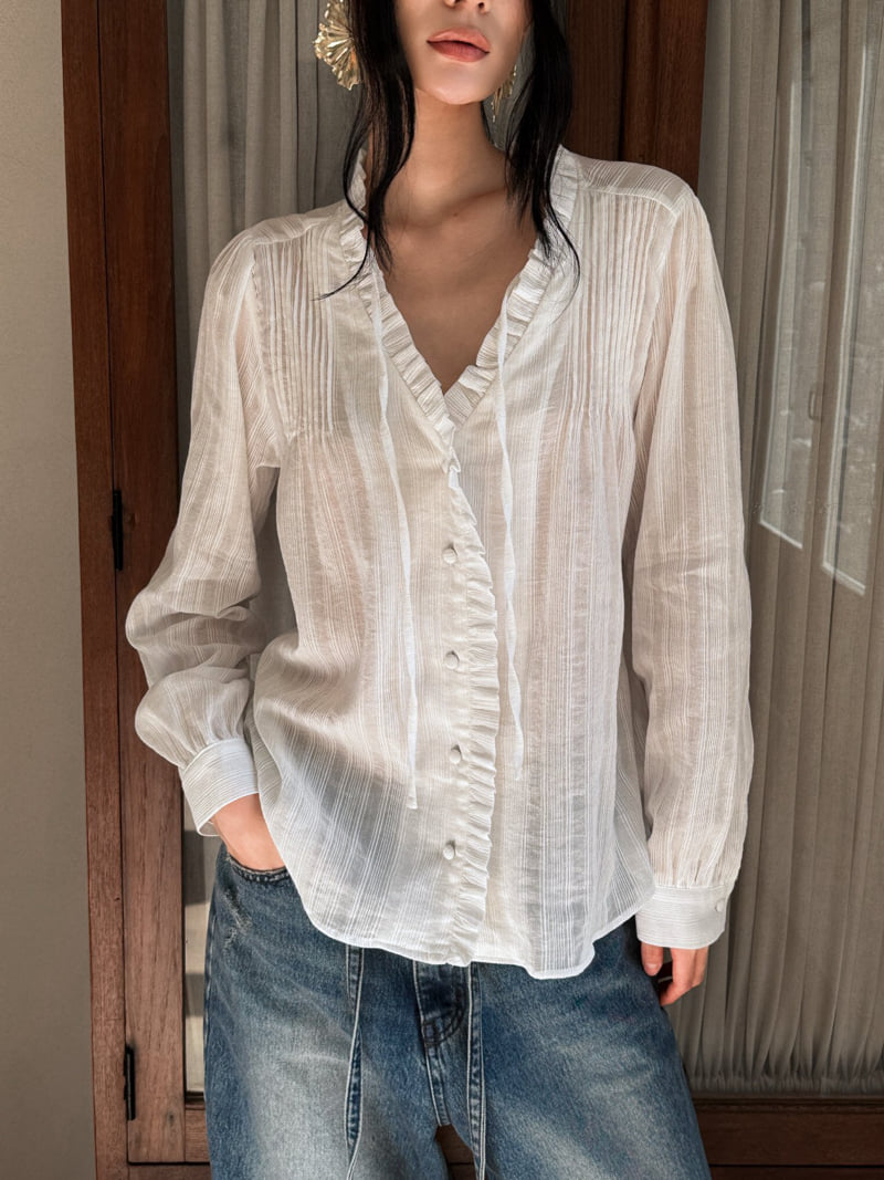 Foundation - Korean Women Fashion - #vintageinspired - Lea Pintuck Blouse - 3