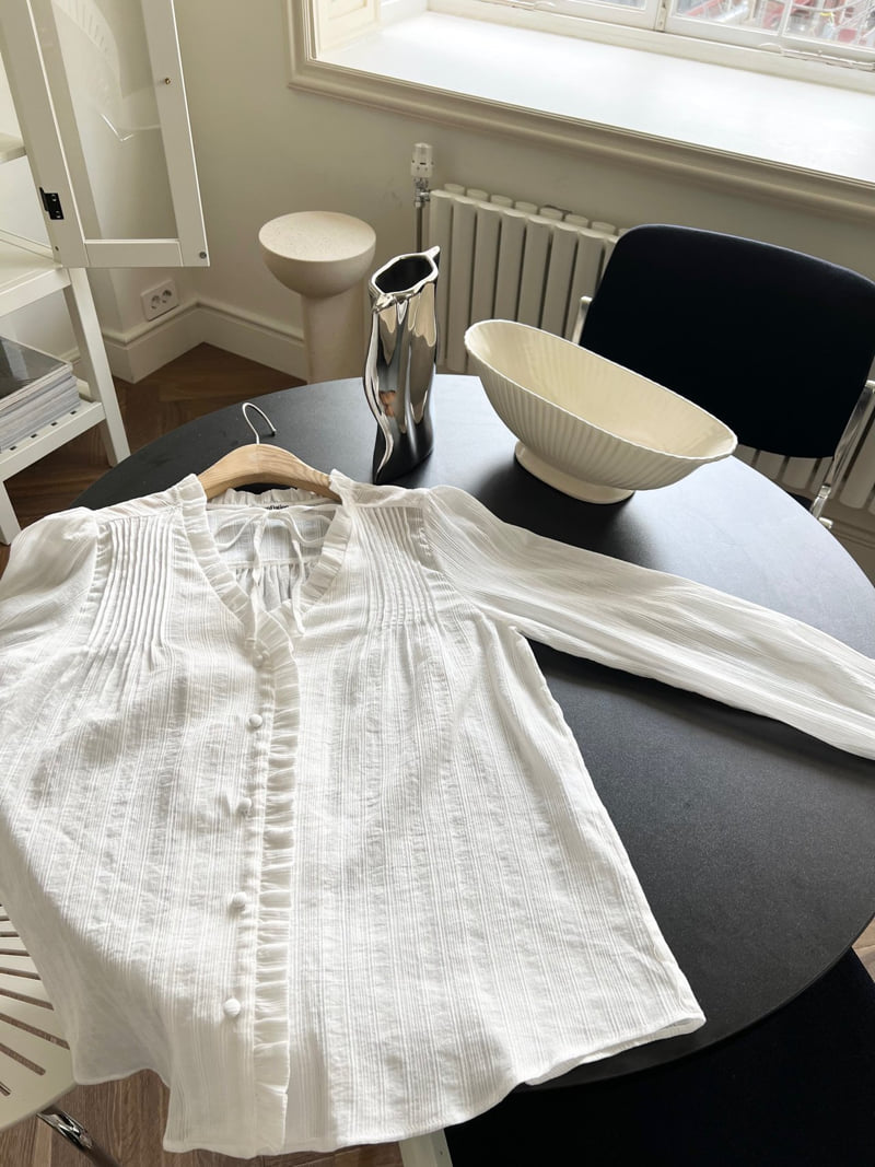 Foundation - Korean Women Fashion - #womensfashion - Lea Pintuck Blouse - 12