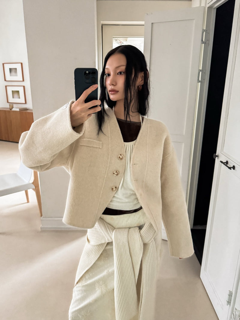 Foundation - Korean Women Fashion - #womensfashion - Woolly Handmade Short Jacket - 2