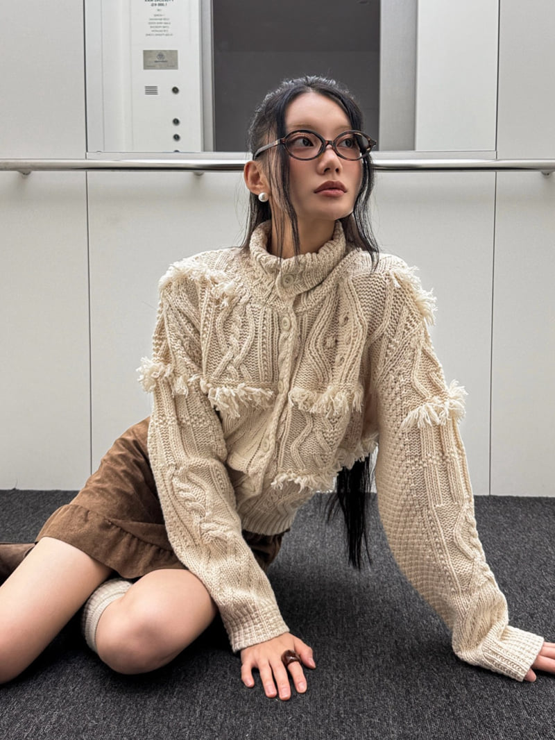 Foundation - Korean Women Fashion - #momslook - Forming Tassel Cardigan - 4