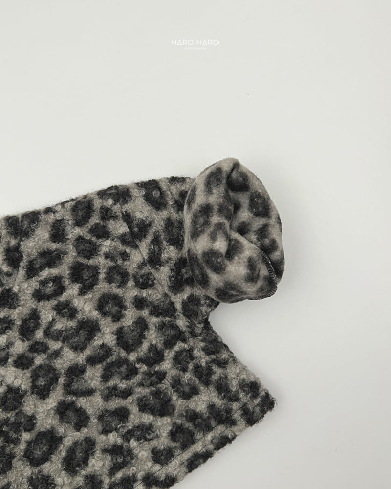 Haro Haro - Korean Children Fashion - #Kfashion4kids - Fuzzy Leopard Crop Tee - 9