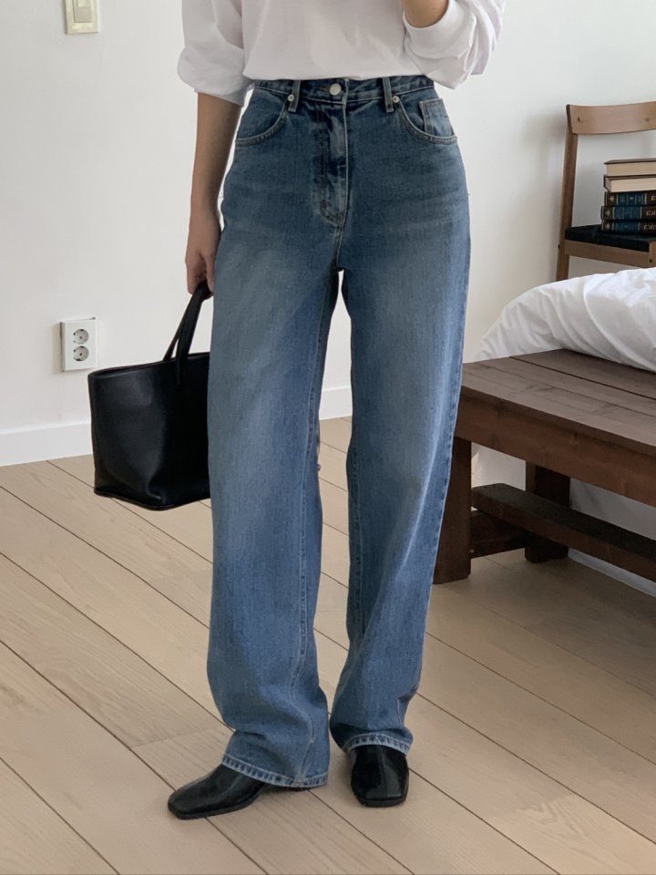 I'm here - Korean Women Fashion - #womensfashion - Cat Brush Straight Denim Pants - 7