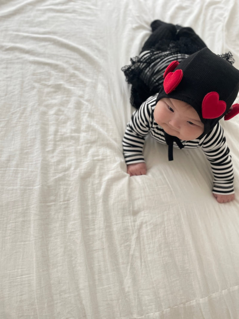 Jeaya & Mymi - Korean Baby Fashion - #babyoninstagram - Heart Heart Bonnet - 12