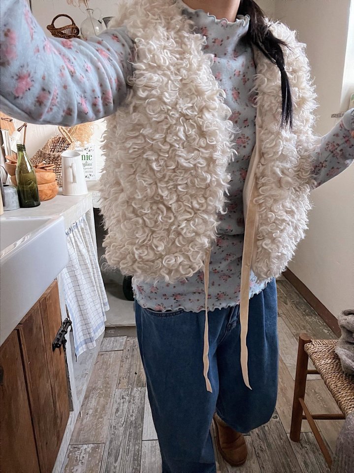 Lagrass - Korean Women Fashion - #momslook - Tori Vest - 7