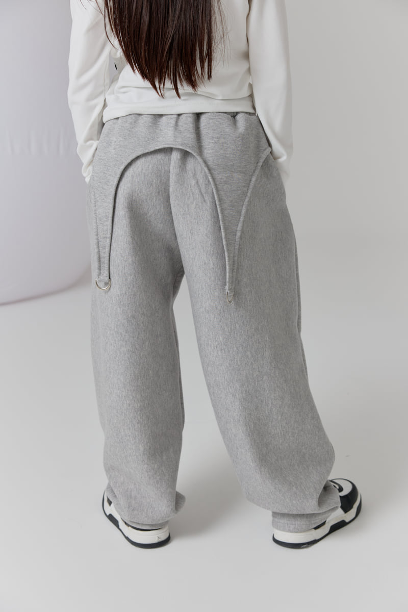 Lilas - Korean Children Fashion - #kidsshorts - D Ring Double Layer Jogger Pants - 4