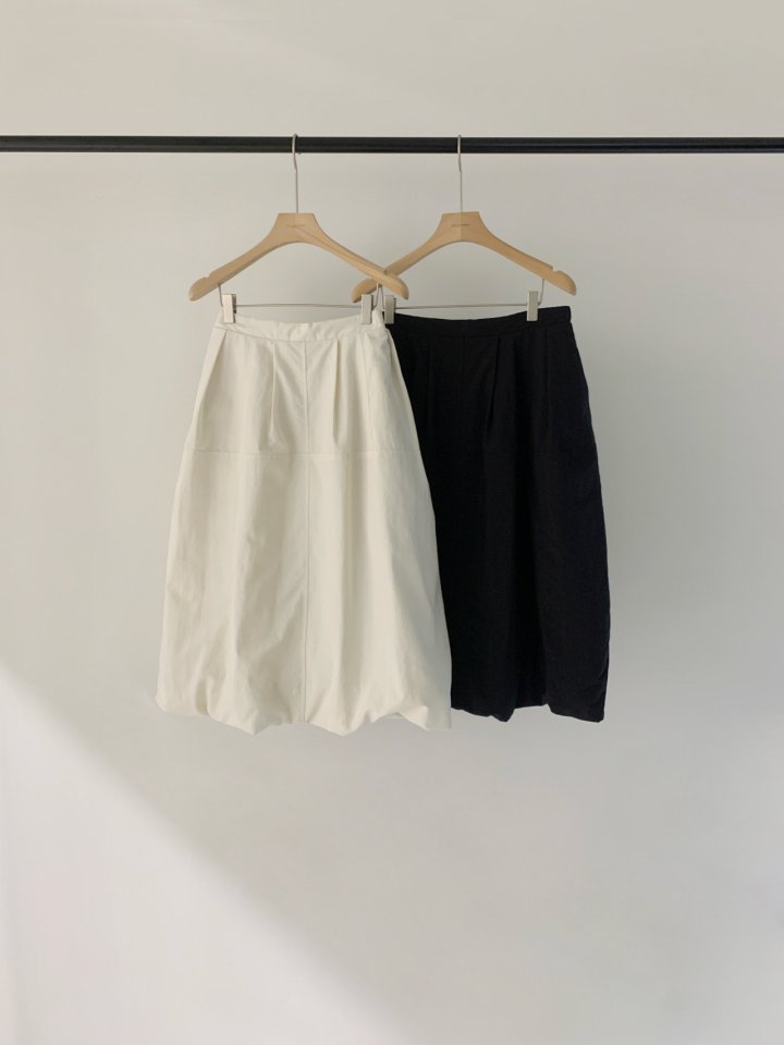 Logarden - Korean Women Fashion - #momslook - Midi Balloon Skirt