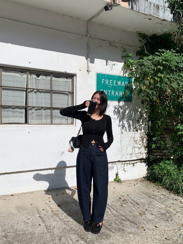 Logarden - Korean Women Fashion - #momslook - Ribbon Denim Pants - 2
