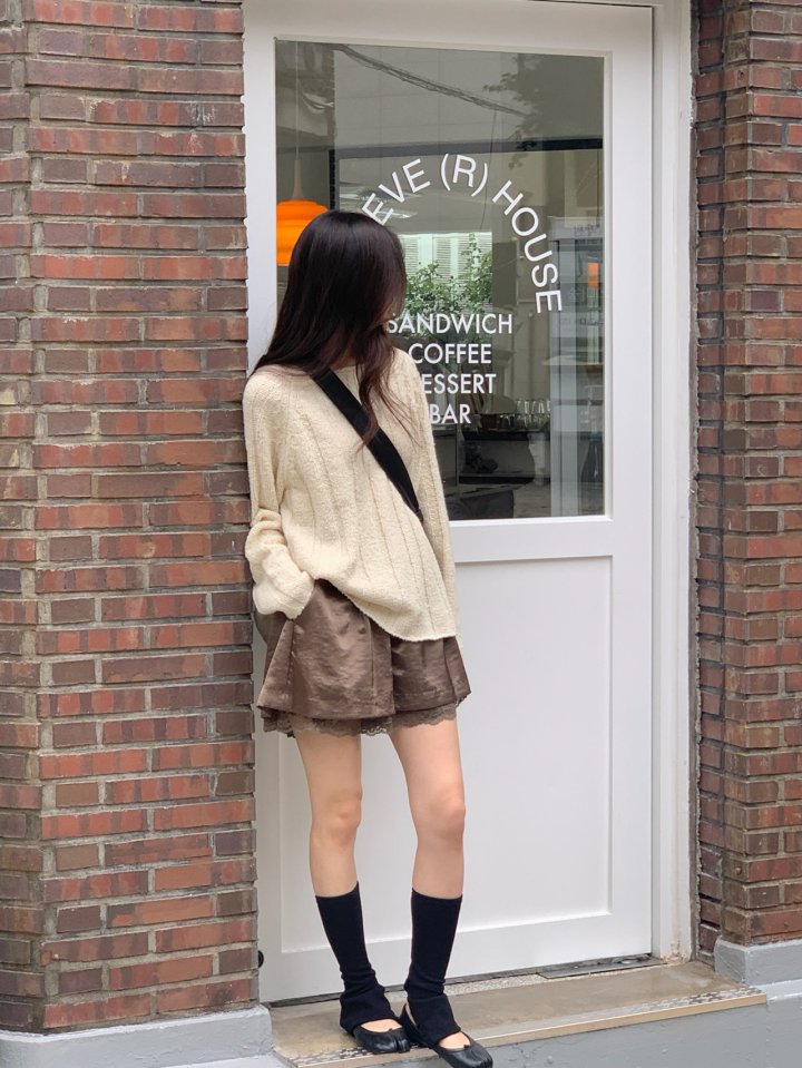Logarden - Korean Women Fashion - #momslook - Satin Lace Pants - 8