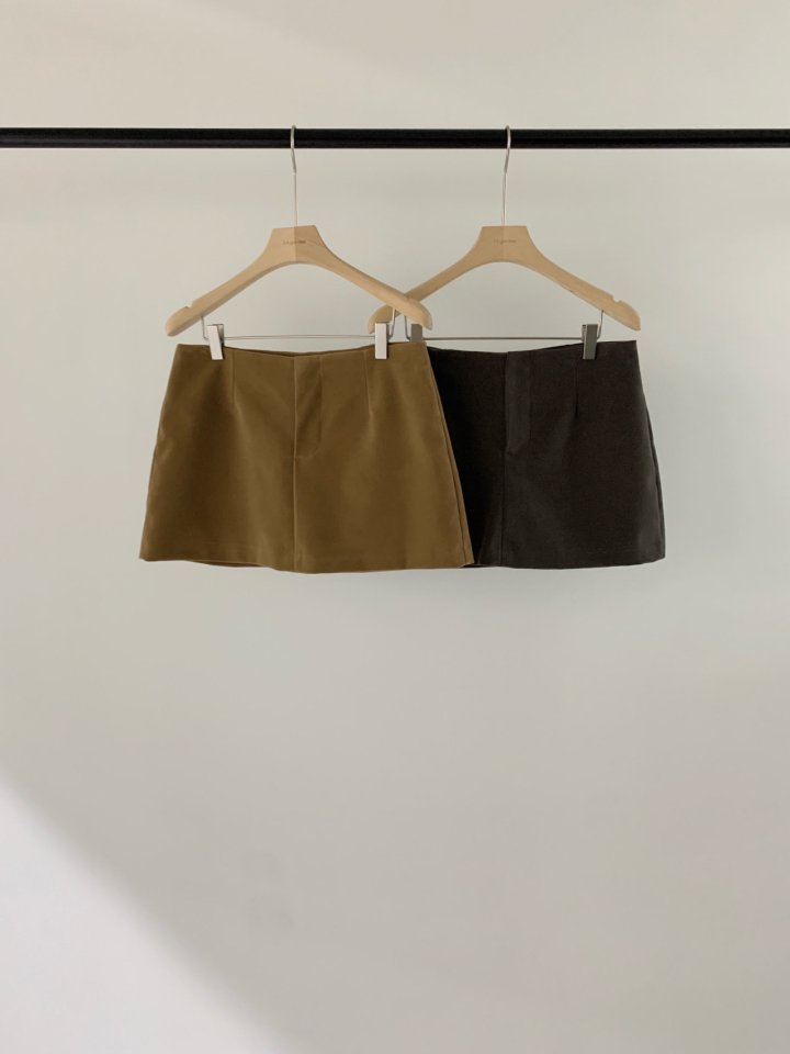 Logarden - Korean Women Fashion - #momslook - Suede Skort