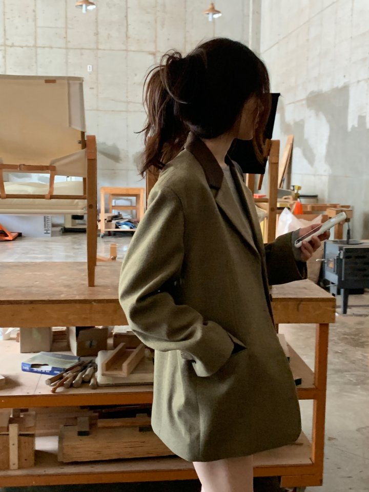 Logarden - Korean Women Fashion - #momslook - Contrast Collar Jacket - 4