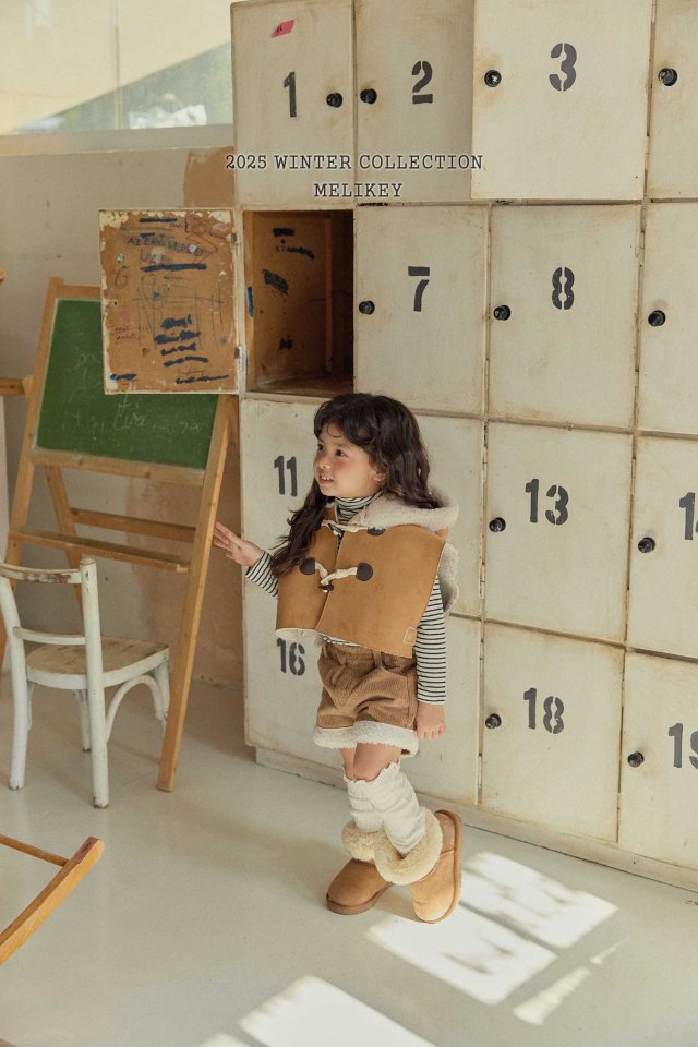Melikey - Korean Children Fashion - #stylishchildhood - Mustang Hood Cape - 4