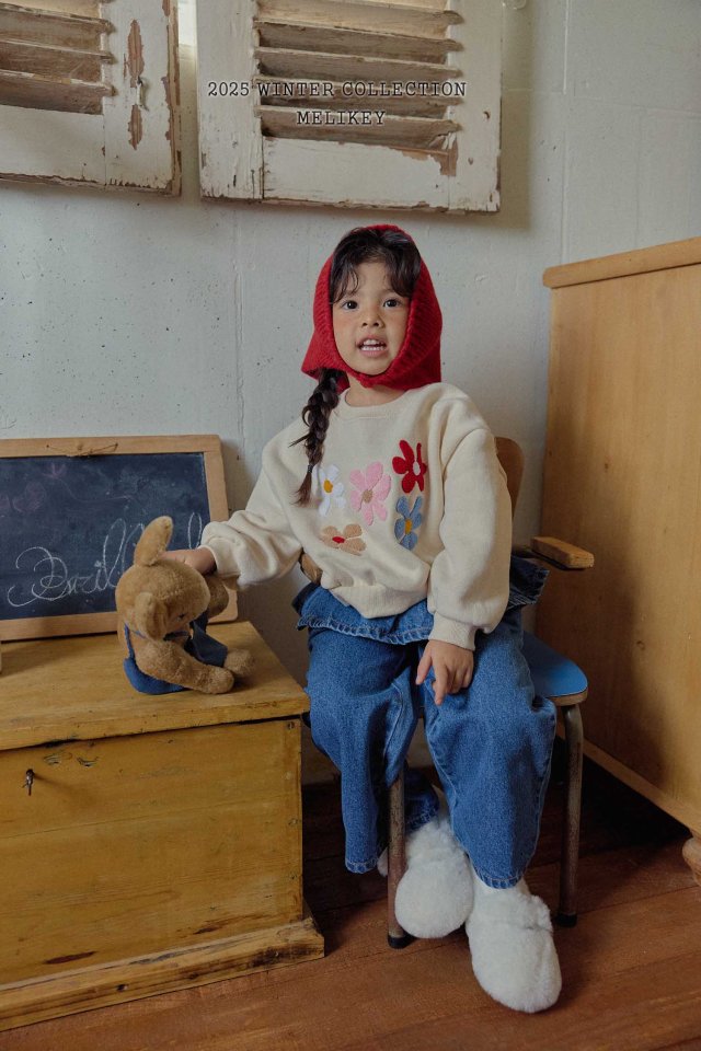 Melikey - Korean Children Fashion - #littlefashionista - Boucle Flower Sweatshirt - 6