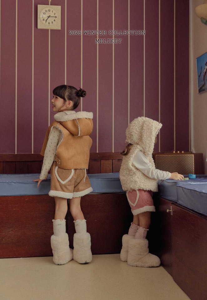 Melikey - Korean Children Fashion - #littlefashionista - Ugg Heart Shorts - 10