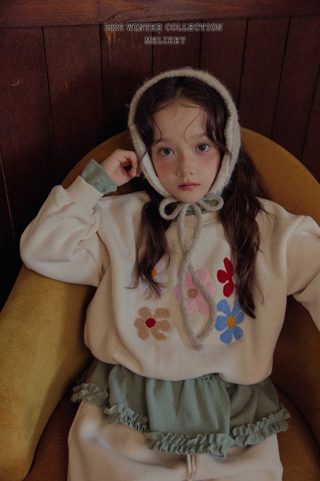 Melikey - Korean Children Fashion - #todddlerfashion - Boucle Flower Sweatshirt - 10