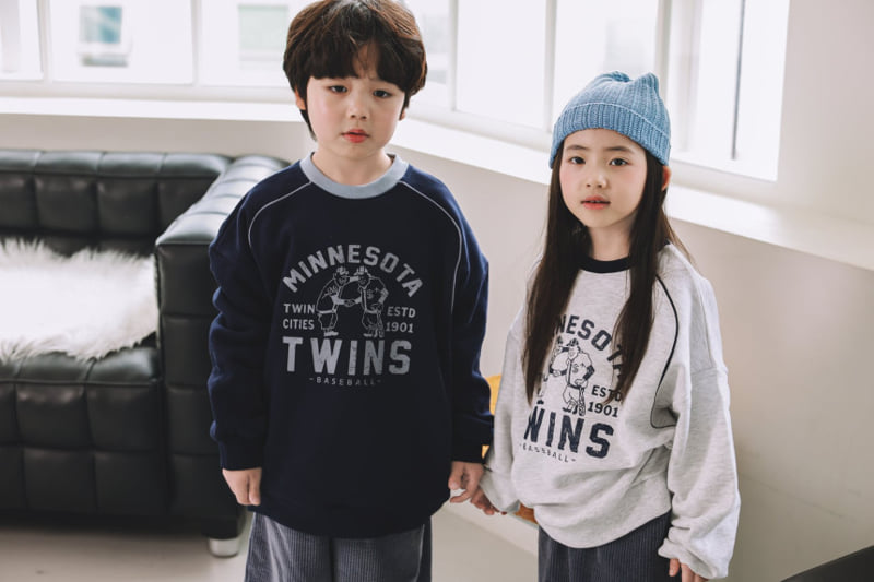 Mini Cabinet - Korean Children Fashion - #littlefashionista - Twin Sweatshirt - 3