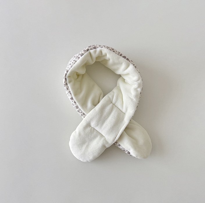 Miso - Korean Children Fashion - #magicofchildhood - Winter Flower Lace Bonnet - 4
