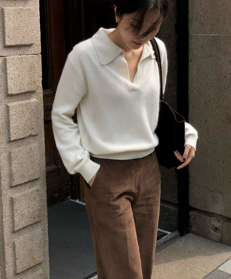 Moani - Korean Women Fashion - #thelittlethings - Raccoon Overfit Collar Knit - 2